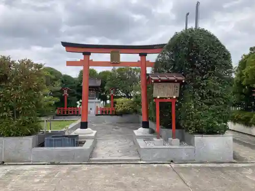 稲荷大明神（そごう横浜店・屋上）(神奈川県)