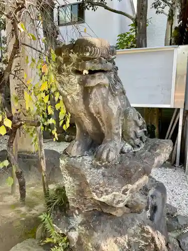 高木神社の狛犬