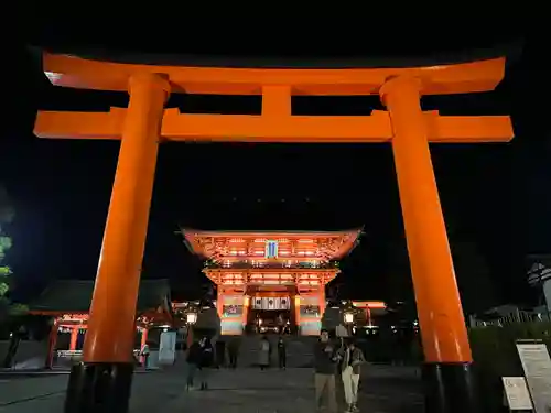 伏見稲荷大社(京都府)