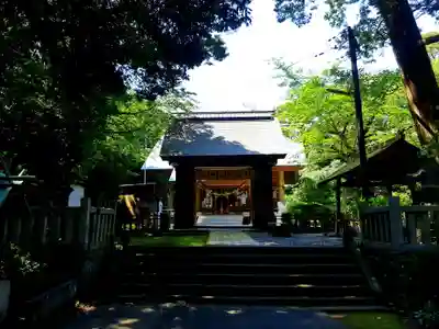 鎌田神明宮の山門・神門