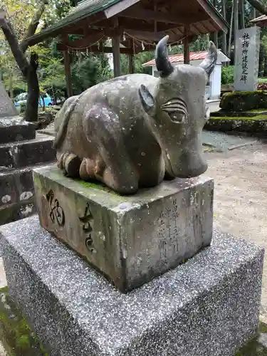 嵐山瀧神社の狛犬