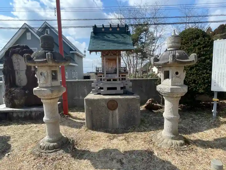 北海道東照宮の{uncategorized: "未分類", other: "その他", undefined: "問題あり", building: "その他建物", grave: "お墓", sacred_gate: "鳥居", guardian: "狛犬", statue: "像", buddha: "仏像", history: "歴史", nature: "自然", garden: "庭園", animal: "動物", pagoda: "塔", temizu: "手水舎", mountain_gate: "山門・神門", sanctuary: "本殿・本堂", subordinate: "末社・摂社", art: "芸術", scenery: "景色", jizo: "地蔵", ema: "絵馬", goshuin: "御朱印", omikuji: "おみくじ", items: "授与品その他", amulet: "お守り", goshuincho: "御朱印帳", eats: "食事", festival: "お祭り", votive_dance: "神楽", shichigosan: "七五三参", wedding: "結婚式", experience: "体験その他", initially: "初詣", around: "周辺", anti_infection: "感染症対策"}
