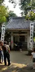 八大龍神社の本殿