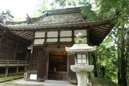 石山寺の末社