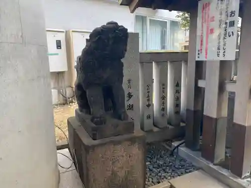 築土神社の狛犬