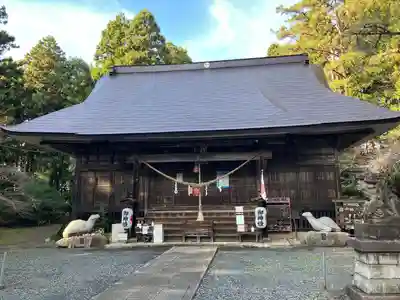 亀岡八幡宮の本殿・本堂