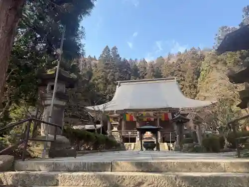 宝珠山 立石寺の{uncategorized: "未分類", other: "その他", undefined: "問題あり", building: "その他建物", grave: "お墓", sacred_gate: "鳥居", guardian: "狛犬", statue: "像", buddha: "仏像", history: "歴史", nature: "自然", garden: "庭園", animal: "動物", pagoda: "塔", temizu: "手水舎", mountain_gate: "山門・神門", sanctuary: "本殿・本堂", subordinate: "末社・摂社", art: "芸術", scenery: "景色", jizo: "地蔵", ema: "絵馬", goshuin: "御朱印", omikuji: "おみくじ", items: "授与品その他", amulet: "お守り", goshuincho: "御朱印帳", eats: "食事", festival: "お祭り", votive_dance: "神楽", shichigosan: "七五三参", wedding: "結婚式", experience: "体験その他", initially: "初詣", around: "周辺", anti_infection: "感染症対策"}