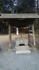 宇迦神社の手水