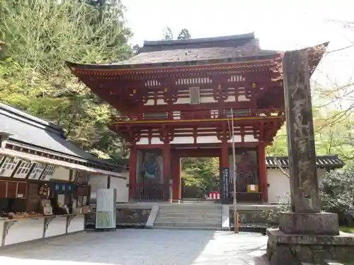室生寺の山門・神門