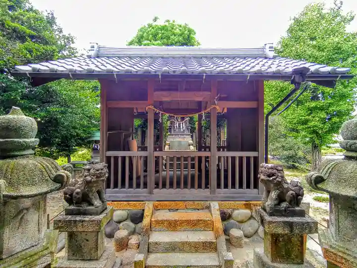 澳津社(一色森山)の本殿・本堂