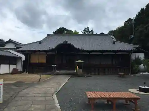 即成院の本殿・本堂