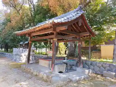 七所社の手水舎