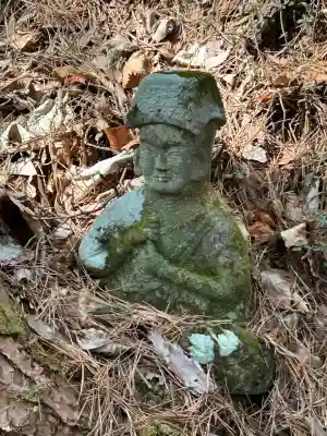 修那羅山安宮神社の{uncategorized: "未分類", other: "その他", undefined: "問題あり", building: "その他建物", grave: "お墓", sacred_gate: "鳥居", guardian: "狛犬", statue: "像", buddha: "仏像", history: "歴史", nature: "自然", garden: "庭園", animal: "動物", pagoda: "塔", temizu: "手水舎", mountain_gate: "山門・神門", sanctuary: "本殿・本堂", subordinate: "末社・摂社", art: "芸術", scenery: "景色", jizo: "地蔵", ema: "絵馬", goshuin: "御朱印", omikuji: "おみくじ", items: "授与品その他", amulet: "お守り", goshuincho: "御朱印帳", eats: "食事", festival: "お祭り", votive_dance: "神楽", shichigosan: "七五三参", wedding: "結婚式", experience: "体験その他", initially: "初詣", around: "周辺", anti_infection: "感染症対策"}