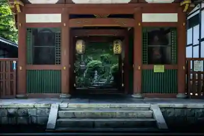 愛宕念仏寺の山門・神門