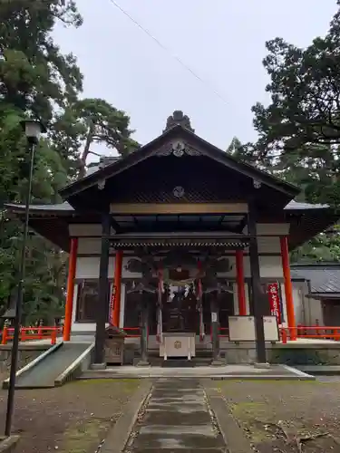 石鳥谷熊野神社の本殿・本堂