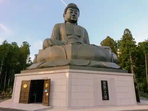 寳光寺　鹿野大佛の仏像