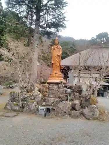 龍雲寺の仏像