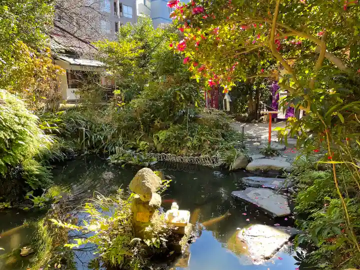 大綱金刀比羅神社の庭園