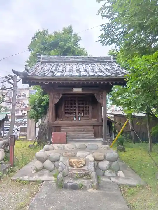 猿田彦神社の{uncategorized: "未分類", other: "その他", undefined: "問題あり", building: "その他建物", grave: "お墓", sacred_gate: "鳥居", guardian: "狛犬", statue: "像", buddha: "仏像", history: "歴史", nature: "自然", garden: "庭園", animal: "動物", pagoda: "塔", temizu: "手水舎", mountain_gate: "山門・神門", sanctuary: "本殿・本堂", subordinate: "末社・摂社", art: "芸術", scenery: "景色", jizo: "地蔵", ema: "絵馬", goshuin: "御朱印", omikuji: "おみくじ", items: "授与品その他", amulet: "お守り", goshuincho: "御朱印帳", eats: "食事", festival: "お祭り", votive_dance: "神楽", shichigosan: "七五三参", wedding: "結婚式", experience: "体験その他", initially: "初詣", around: "周辺", anti_infection: "感染症対策"}