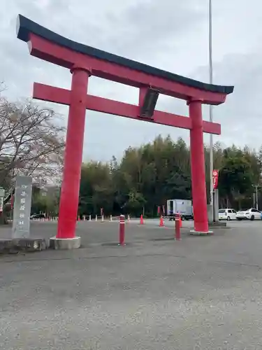 白笹稲荷神社の鳥居