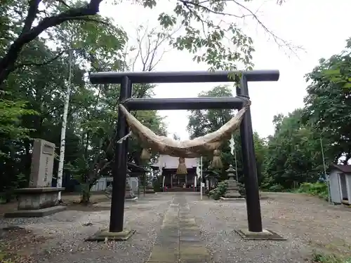 愛國神社の鳥居