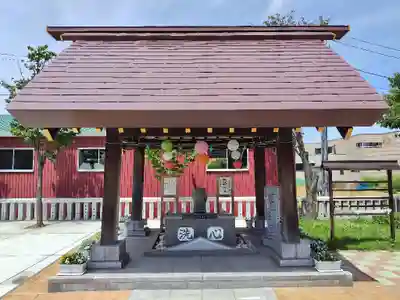 新川皇大神社の手水舎