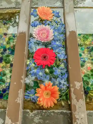 根岸八幡神社の手水舎