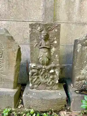 岩窟不動尊（巌窟不動尊／窟堂不動尊／窟堂／岩屋堂）(神奈川県)