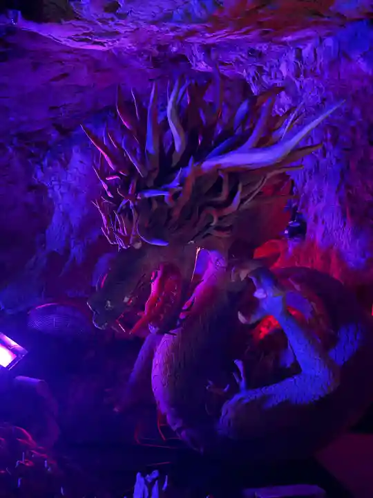 江の島岩屋(神奈川県)