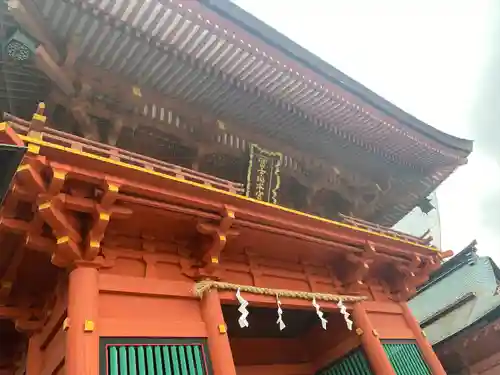富士山本宮浅間大社の山門・神門