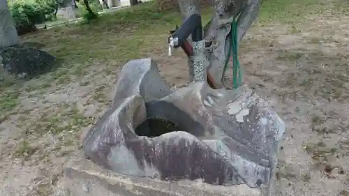 八幡神社の手水