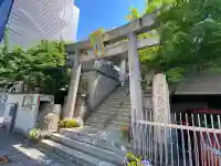 綱敷天神社御旅社の{uncategorized: "未分類", other: "その他", undefined: "問題あり", building: "その他建物", grave: "お墓", sacred_gate: "鳥居", guardian: "狛犬", statue: "像", buddha: "仏像", history: "歴史", nature: "自然", garden: "庭園", animal: "動物", pagoda: "塔", temizu: "手水舎", mountain_gate: "山門・神門", sanctuary: "本殿・本堂", subordinate: "末社・摂社", art: "芸術", scenery: "景色", jizo: "地蔵", ema: "絵馬", goshuin: "御朱印", omikuji: "おみくじ", items: "授与品その他", amulet: "お守り", goshuincho: "御朱印帳", eats: "食事", festival: "お祭り", votive_dance: "神楽", shichigosan: "七五三参", wedding: "結婚式", experience: "体験その他", initially: "初詣", around: "周辺", anti_infection: "感染症対策"}