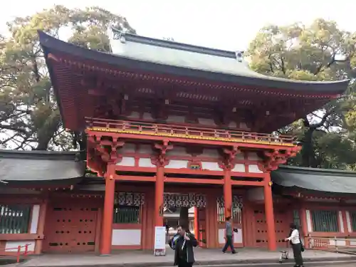 武蔵一宮氷川神社の山門・神門