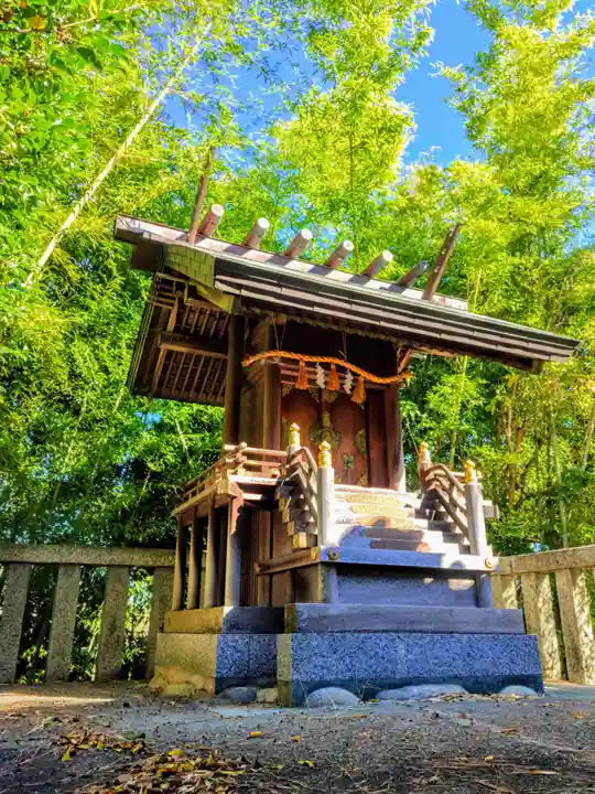 神明社(稲島)の本殿・本堂