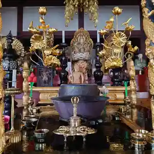 亀峰山平成院の本殿・本堂(2020年12月31日(木) 15時32分51秒投稿)