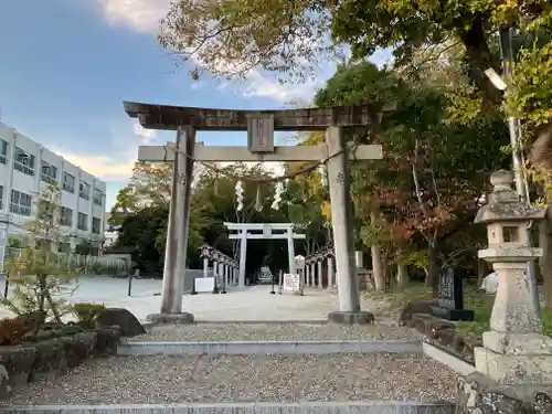 錦織神社の鳥居