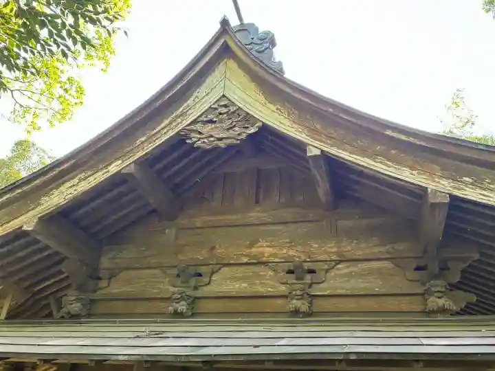 熊野神社の{uncategorized: "未分類", other: "その他", undefined: "問題あり", building: "その他建物", grave: "お墓", sacred_gate: "鳥居", guardian: "狛犬", statue: "像", buddha: "仏像", history: "歴史", nature: "自然", garden: "庭園", animal: "動物", pagoda: "塔", temizu: "手水舎", mountain_gate: "山門・神門", sanctuary: "本殿・本堂", subordinate: "末社・摂社", art: "芸術", scenery: "景色", jizo: "地蔵", ema: "絵馬", goshuin: "御朱印", omikuji: "おみくじ", items: "授与品その他", amulet: "お守り", goshuincho: "御朱印帳", eats: "食事", festival: "お祭り", votive_dance: "神楽", shichigosan: "七五三参", wedding: "結婚式", experience: "体験その他", initially: "初詣", around: "周辺", anti_infection: "感染症対策"}