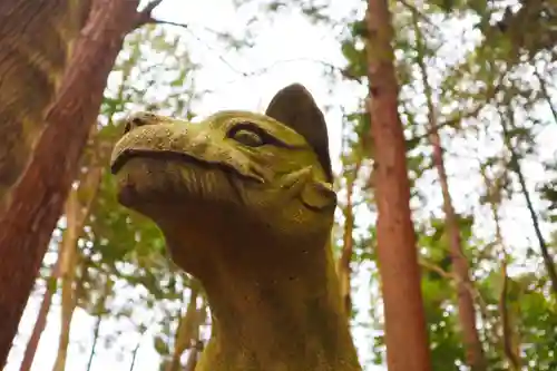 宝登山神社の狛犬