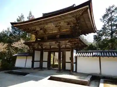 円成寺の山門・神門