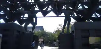 一心寺の山門・神門