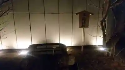 ギンザコマツ三輪神社の手水舎