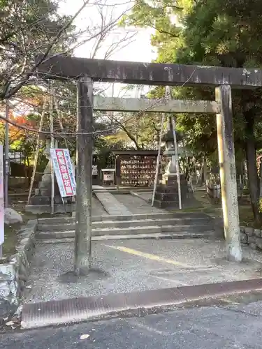 津島神社の鳥居