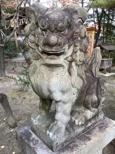 市原稲荷神社の狛犬