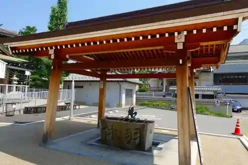 秋葉山圓通寺の手水舎