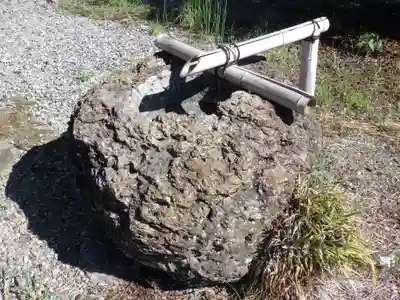 白鳥神社の手水舎