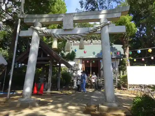 岸根杉山神社の鳥居