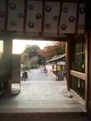 岡寺（龍蓋寺）の山門・神門
