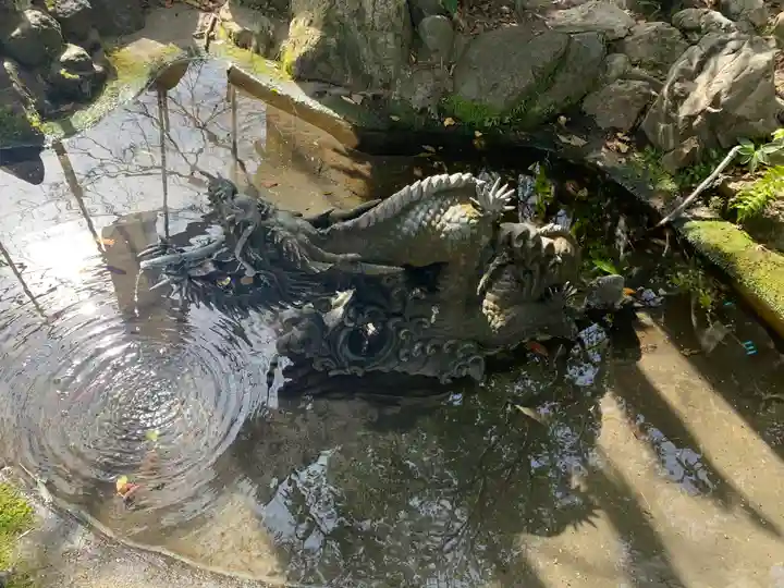 若宮神明社の庭園