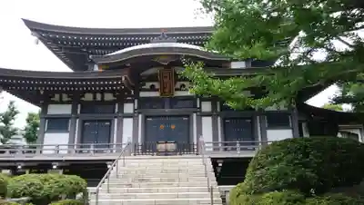 圓融寺の本殿・本堂