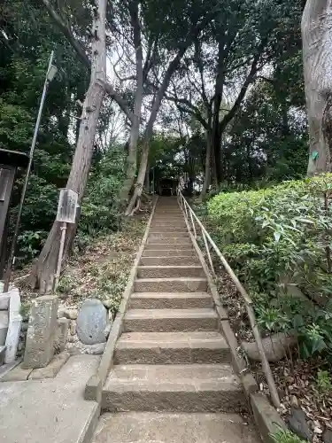 貫井神社の{uncategorized: "未分類", other: "その他", undefined: "問題あり", building: "その他建物", grave: "お墓", sacred_gate: "鳥居", guardian: "狛犬", statue: "像", buddha: "仏像", history: "歴史", nature: "自然", garden: "庭園", animal: "動物", pagoda: "塔", temizu: "手水舎", mountain_gate: "山門・神門", sanctuary: "本殿・本堂", subordinate: "末社・摂社", art: "芸術", scenery: "景色", jizo: "地蔵", ema: "絵馬", goshuin: "御朱印", omikuji: "おみくじ", items: "授与品その他", amulet: "お守り", goshuincho: "御朱印帳", eats: "食事", festival: "お祭り", votive_dance: "神楽", shichigosan: "七五三参", wedding: "結婚式", experience: "体験その他", initially: "初詣", around: "周辺", anti_infection: "感染症対策"}